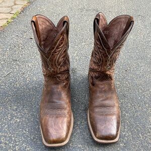 Ariat size 12 square toe boots